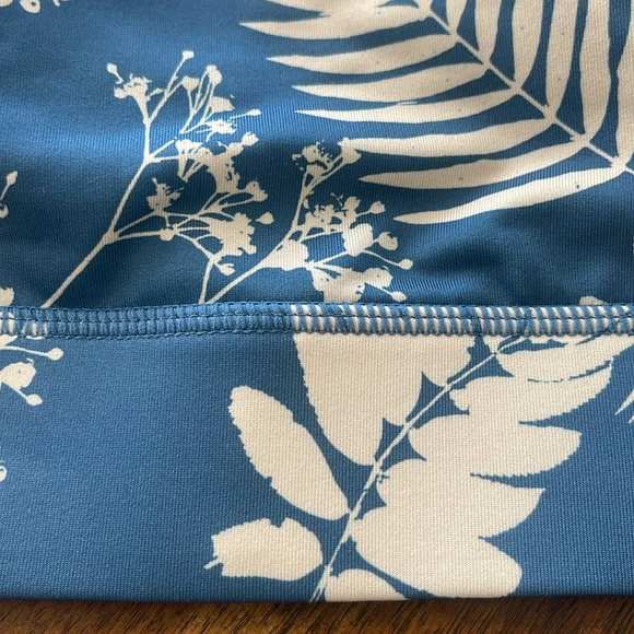 Hurley Top Bralette Women’s Large Yoga Sports bra swimwear sz large - Picture 4 of 8